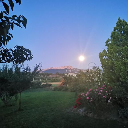 Le Petit Caboulot En Pleine Nature Vaumeilh Exterior foto